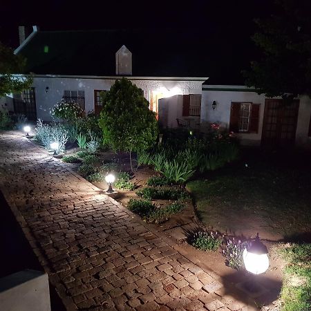 Uniondale Manor Guesthouse Esterno foto