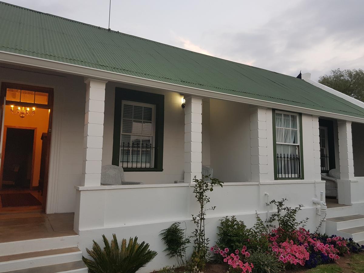 Uniondale Manor Guesthouse Esterno foto
