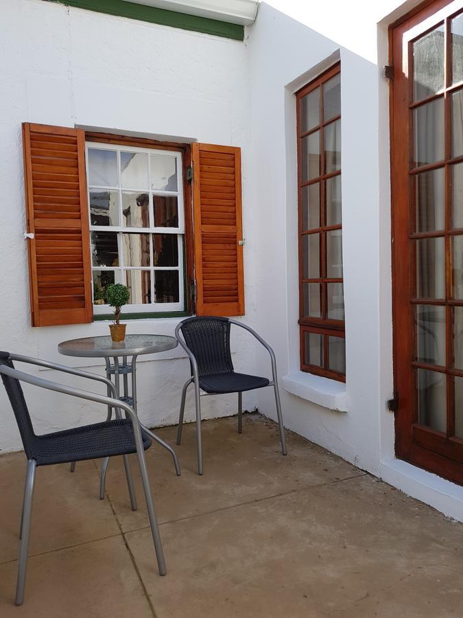 Uniondale Manor Guesthouse Esterno foto