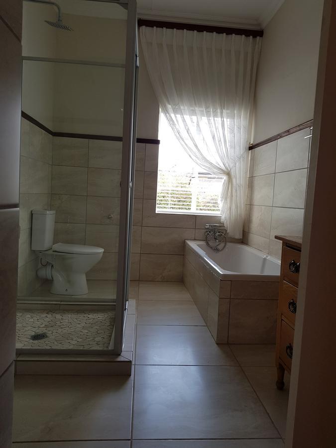 Uniondale Manor Guesthouse Esterno foto